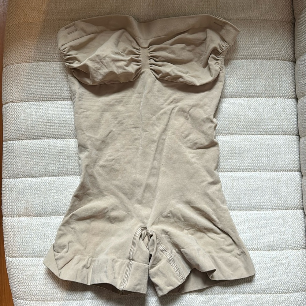 Skims shapewear